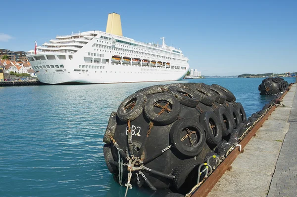 Exterior del puerto de cruceros Stavanger en Stavanger, Noruega . — Foto de Stock