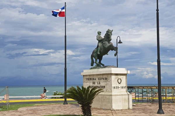 Statua equestre al generale Gregorio Luperon a Puerto Plata, Repubblica Dominicana . — Foto Stock