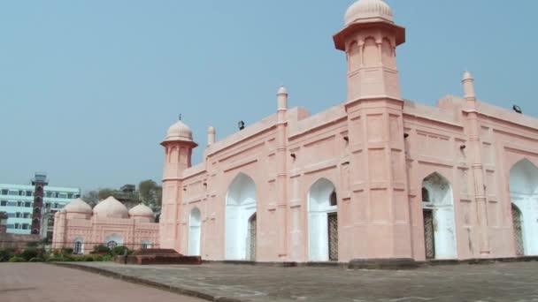 Zewnętrzne fasady Mauzoleum Bibipari w fort Lalbagh w Dhaka, Bangladesz. — Wideo stockowe