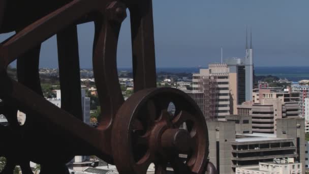 Old cannon with the Port Louis city at the background, Port Louis, Mauritius. — Stock Video