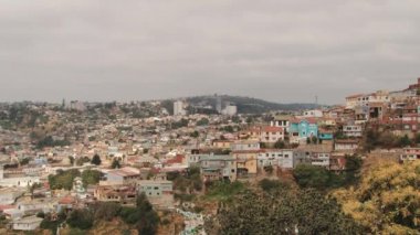 Valparaiso, Şili'deki Valparaiso şehrin tarihi binalar için görüntüleyin.