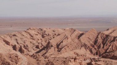 Benzersiz kil ve San Pedro de Atacama, Chile ayın Vadisi'nde tuz oluşumlar için görüntüleyin.