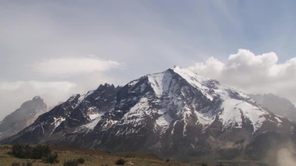 Krásné scenérie Torres del Paine národního parku, Patagonie, Chile. — Stock video