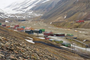Longyearbyen, Norveç kasabaya görüntülemek.