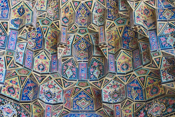 Exteriör detalj av Nasir al-Mulk moskén i Shiraz, Iran. — Stockfoto