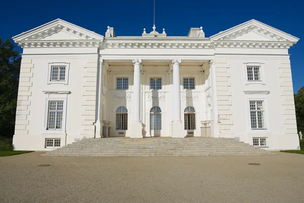 Εξωτερικό του Uzutrakis palace της Λιθουανίας, Trakai. — Φωτογραφία Αρχείου