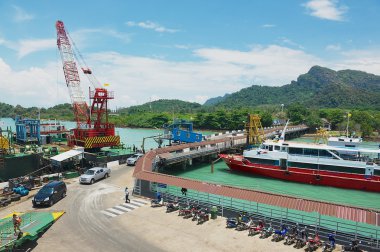 Donsak feribot liman ili Surat Thani, Tayland için görüntüleyin.