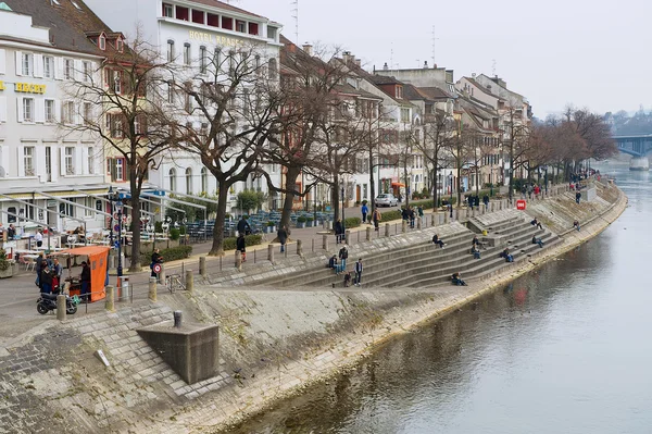 View to the riverside of Rhine river in Basel, Switzerland. — Stock Fotó