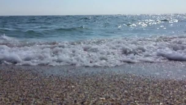 Olas en el mar. — Vídeo de stock