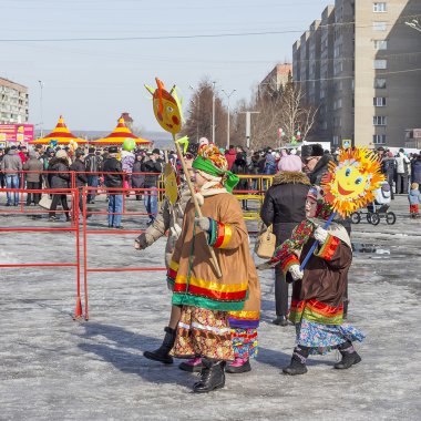 Çocuk güneş görüntüsünü Bahar Şenliği ayı.
