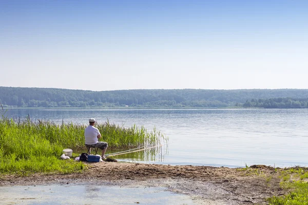 Vila på en Sommarfisket. Ryssland Sibirien — Stockfoto