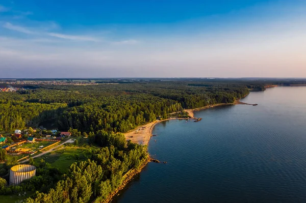 Wybrzeże Morza Plażami Lotu Ptaka Wybrzeże Miasta Berdsk Obwód Nowosybirski Obraz Stockowy