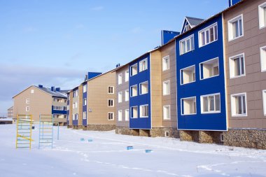 Modern 3 katlı tuğla ev şehir yeni bir alanda