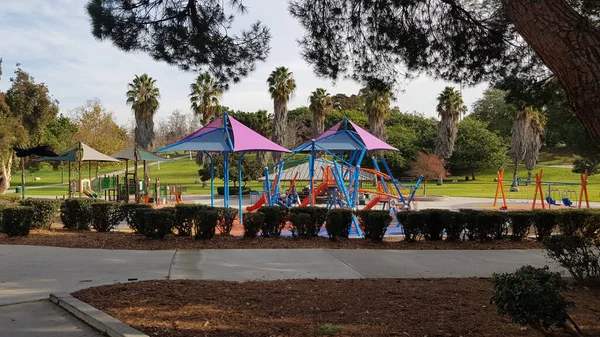 Parques Los Ángeles Hay Gimnasio Muchos Paseos Para Niños Imágenes De Stock Sin Royalties Gratis