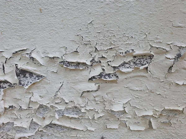 Old White Cement Wall Has Cracks Peeling Colored Texture — Stock Photo, Image