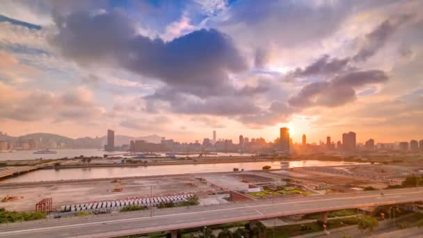 Vue du coucher du soleil à Hong Kong, Vue du centre-ville de Kowloon Bay timelapse — Video