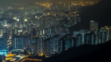 Fei ngo shan Kowloon Tepesi gece zaman çizelgesi Hong Kong şehir manzarası gökyüzü.