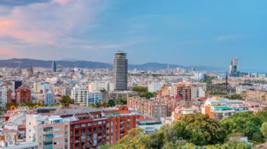 Montjuic Barcelona gün boyunca gece timelapse, Catalonia, İspanya için görüntüleyin..