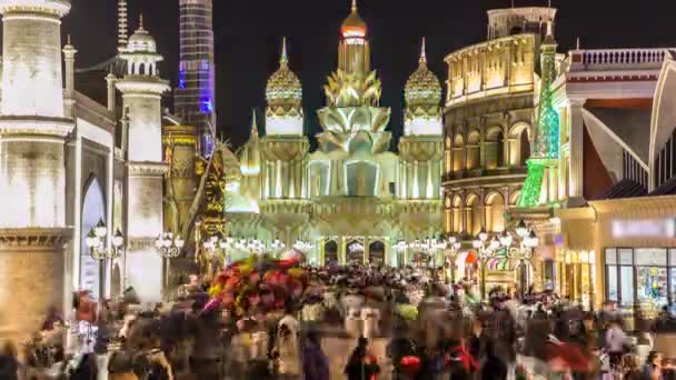 Färgglada Entré till Global Village med publiken timelapse i Dubai, Förenade Arabemiraten — Stockvideo