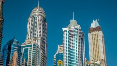 Lüks Konut Binaları Dubai Marina, BAE 'de zaman aşımına uğradı.