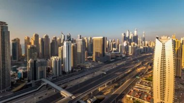 Dubai Yat Limanı ve Dubai, BAE Jlt günbatımı timelapse güzel hava en iyi manzaraya