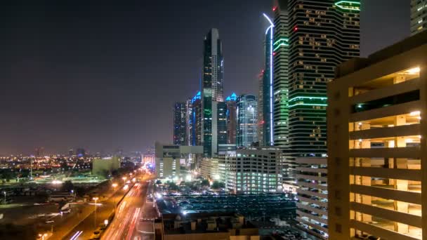 Downtown Dubai torri notte timelapse. Veduta aerea della strada Sheikh Zayed con grattacieli. — Video Stock