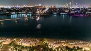 Jumeirah Palm Island Ufuk çizgisi Gece Zaman Çizgisi Dubai, BAE.