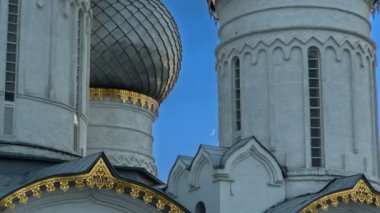 Varsayım Rostov Kremlin büyük timelapse katedral kubbe. Rusya'nın altın yüzük