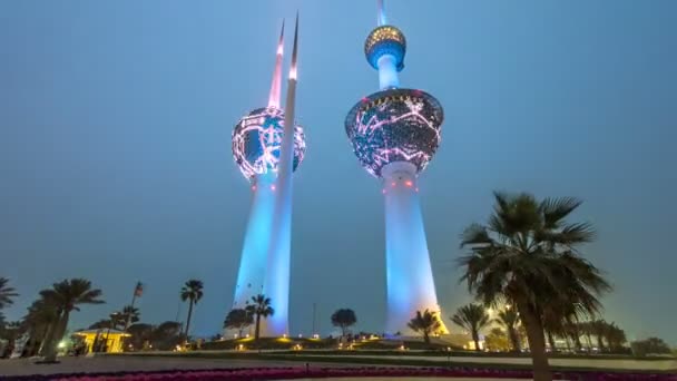 Kuwejt Wieże dzień do nocy timelapse hyperlapse - najbardziej znanym zabytkiem Kuwejt City. Kuwejt, Bliski Wschód — Wideo stockowe