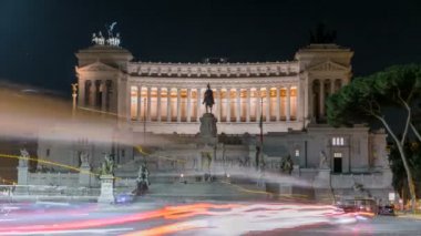 Gece ve yol trafik timelapse, Roma Victor Emmanuel Ii Ulusal anıtı
