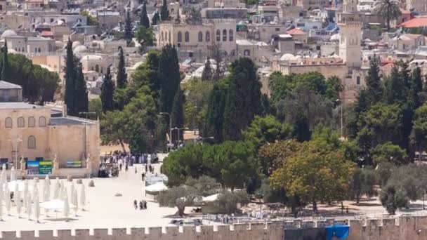 Vista de la antigua mezquita andal-aqsa timelapse desde el Monte de los Olivos., Jerusalén, Tierra Santa — Vídeos de Stock