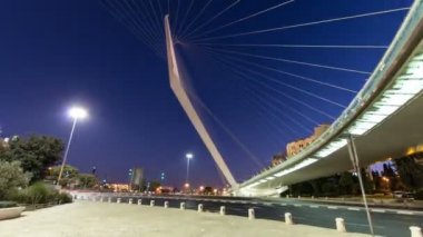 Kudüs girişinde Santiago Calatrava timelapse hyperlapse tarafından köprü görünümü