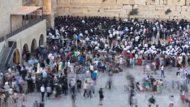Religiosos Judios atardecer servicio de oración en el Muro Occidental, Israel timelapse — Vídeos de Stock