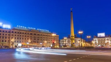 Vosstaniya Meydanı ve Dikilitaş kahraman şehir Leningrad timelapse. St.Petersburg, Rusya Federasyonu