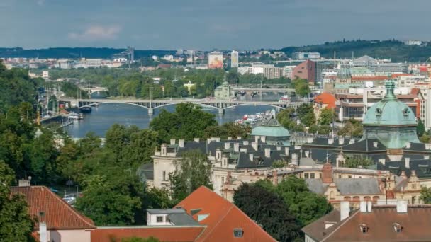 Plochy menší město Praha Malá Strana timelapse, poblíž kostela sv. Víta, Ventseslaus a Vojtěcha. Česká republika. — Stock video