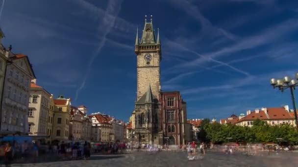 Old Town City Hall in Prague timelapse hyperlapse, view from Old Town Square, Czech Republic — Stock Video