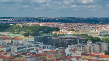 Çek Cumhuriyeti Vitkov Anıtı'nın tepesinden Prag timelapse panoramik görünümü