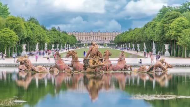 Fonte Apollo no parque do Palácio de Versalhes timelapse, Ile de France — Vídeo de Stock