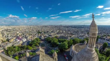 Paris 'in Panorama' sı, Fransa. Montmartre Sacre-Coeur 'un Kutsal Yürek Bazilikası' ndan güzel bir manzara. .