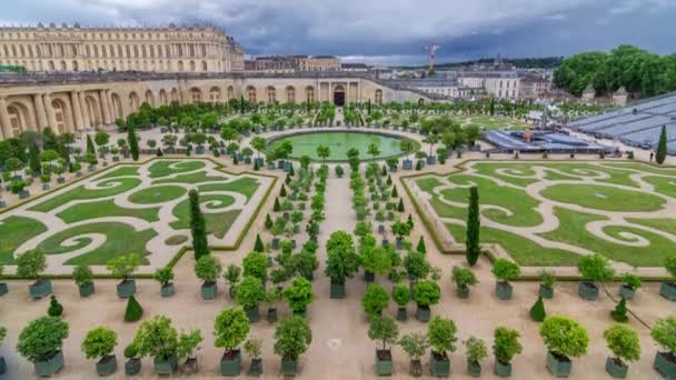 Διάσημο παλάτι Βερσαλλίες με όμορφους κήπους timelapse. — Αρχείο Βίντεο