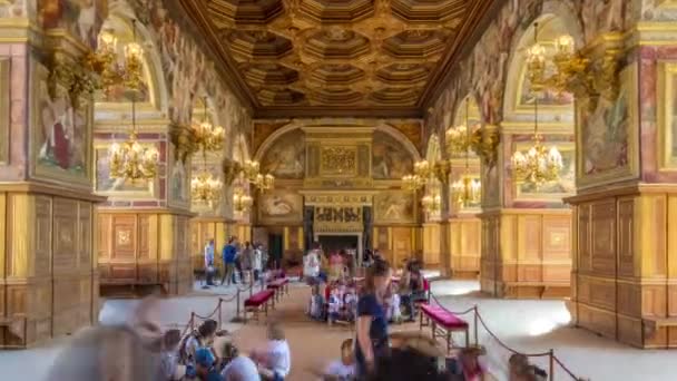 Інтер'єри та архітектурні деталі Chateau de Fontainebleau timelapse hyperlapse у Фонтенбло, Франція. — стокове відео