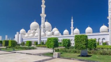 Şeyh Zayed, Birleşik Arap Emirlikleri 'nin başkenti Abu Dabi' deki Büyük Cami zaman atlaması.