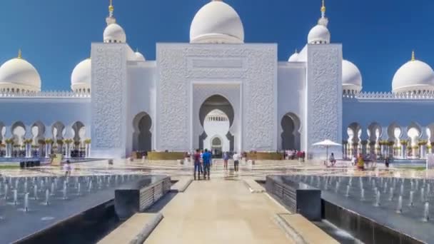 Sheikh Zayed Masjid Agung timelapse hyperlapse di Abu Dhabi, ibukota Uni Emirat Arab — Stok Video