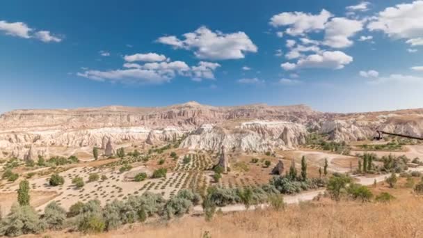 Red Valley and Rose Valley of Goreme of Nevsehir in Cappadocia εναέρια timelapse, Τουρκία. — Αρχείο Βίντεο