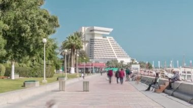 Dohas Corniche, Batı Körfezi Zaman Çizelgesi, Katar.