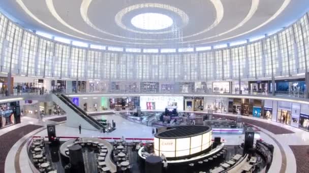 Cafe in shoping mall, Dubai, UAE timelapse hyperlapse — Stock Video