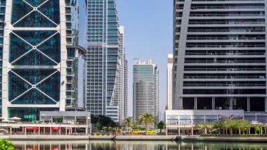 Jumeirah Gölü Kuleleri 'ndeki yerleşim yerleri Dubai, BAE' de zaman çizelgesi..