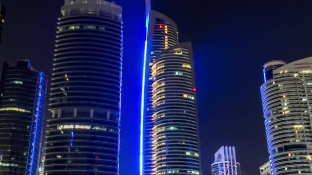 Edificios residenciales en Jumeirah Lake Towers timelapse hyperlapse in Dubai, EAU. — Vídeos de Stock