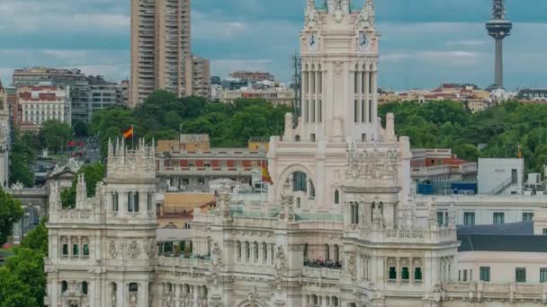 马德里时间从空中俯瞰西班牙马德里邮政Palacio通信大楼 — 图库视频影像