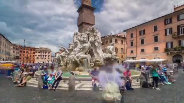 Piazza Navona, the fountain of four rivers timelapse hyperlapse designed by G.L.Bernini. — Wideo stockowe
